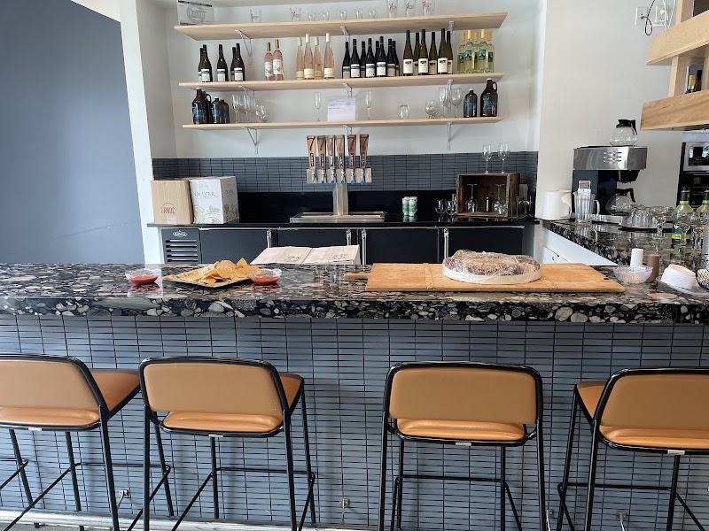 Face Rock Creamery - Coos Bay Village Cafe