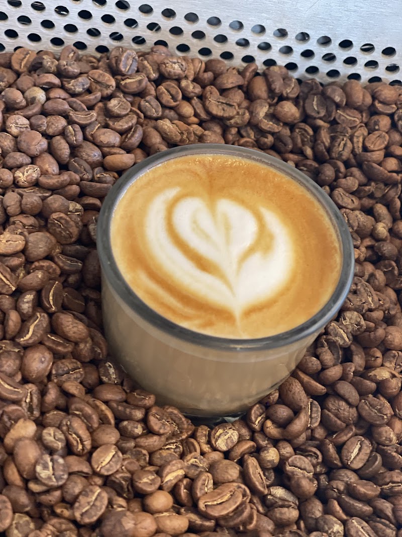 Cachito Coffee and Bakery | Lunch | Breakfast | Empanadas