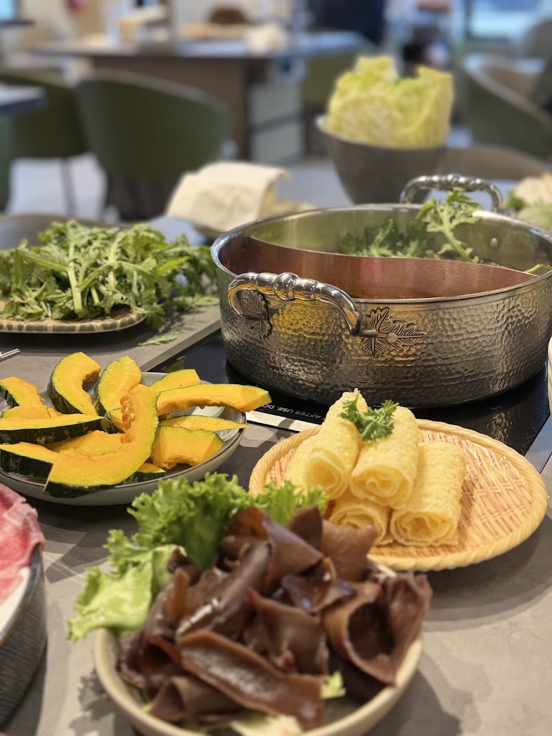 Umami Seasons Hotpot