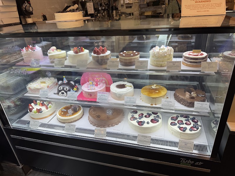 Tous les Jours Bakery & Cafe Little Tokyo