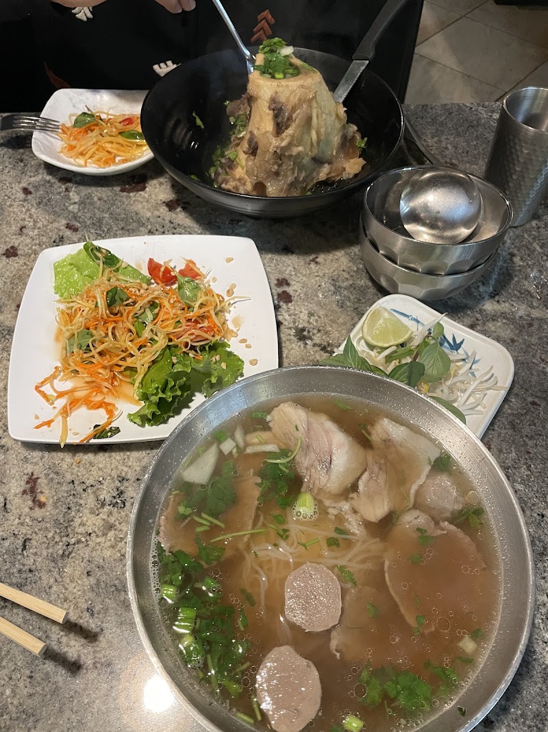 Pho Hoang