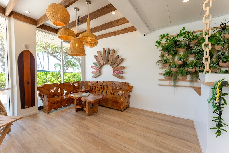 Hawaiian Aroma Caffe at Waikiki Walls