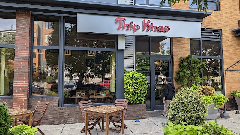 Thip Khao Restaurant