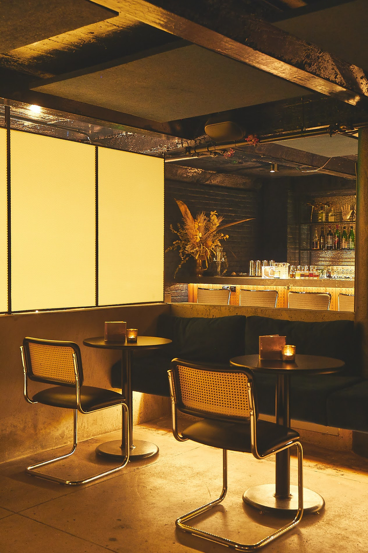 Laylow Cocktail Lounge