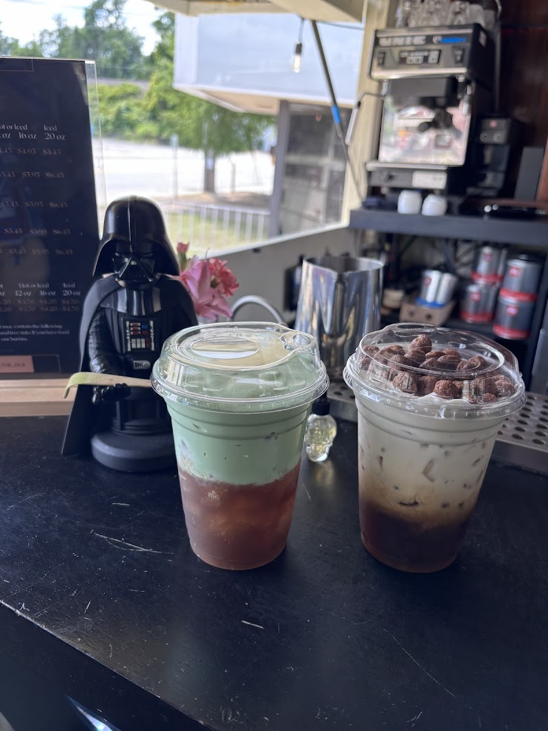 Hendrix The Bus at Main & Gervais