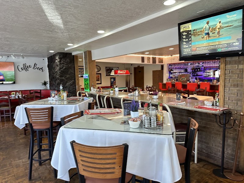 St Helen's Restaurant and Sports Bar