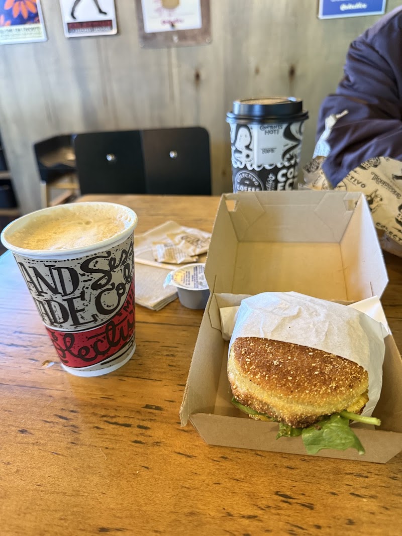 Colectivo Coffee Third Ward