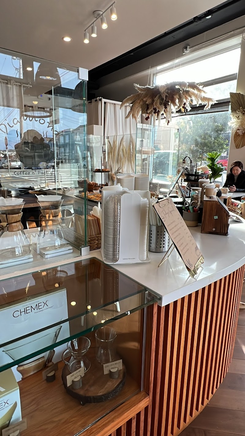 Diamond Coffee N’ Pastry