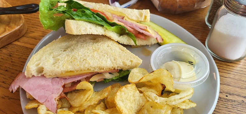 The Red Hen Cafe & Bakery