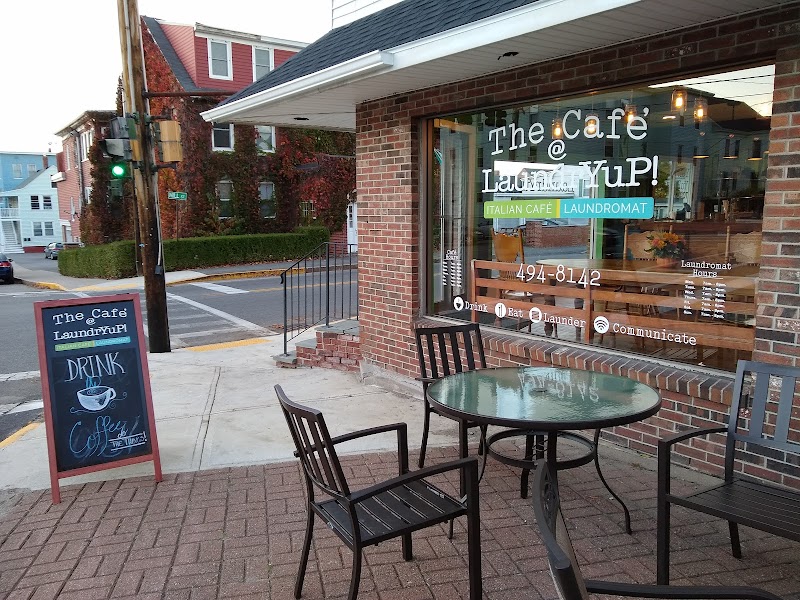 The Cafe @ LaundrYuP!