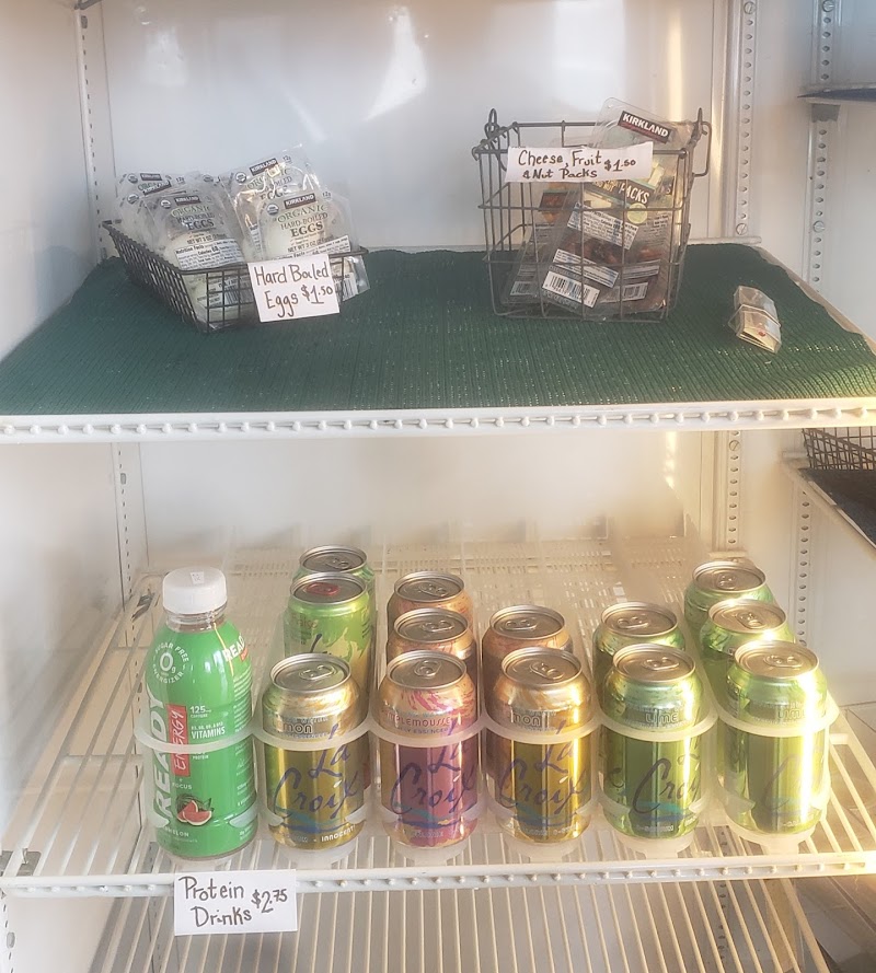 Center Le Point Cafe