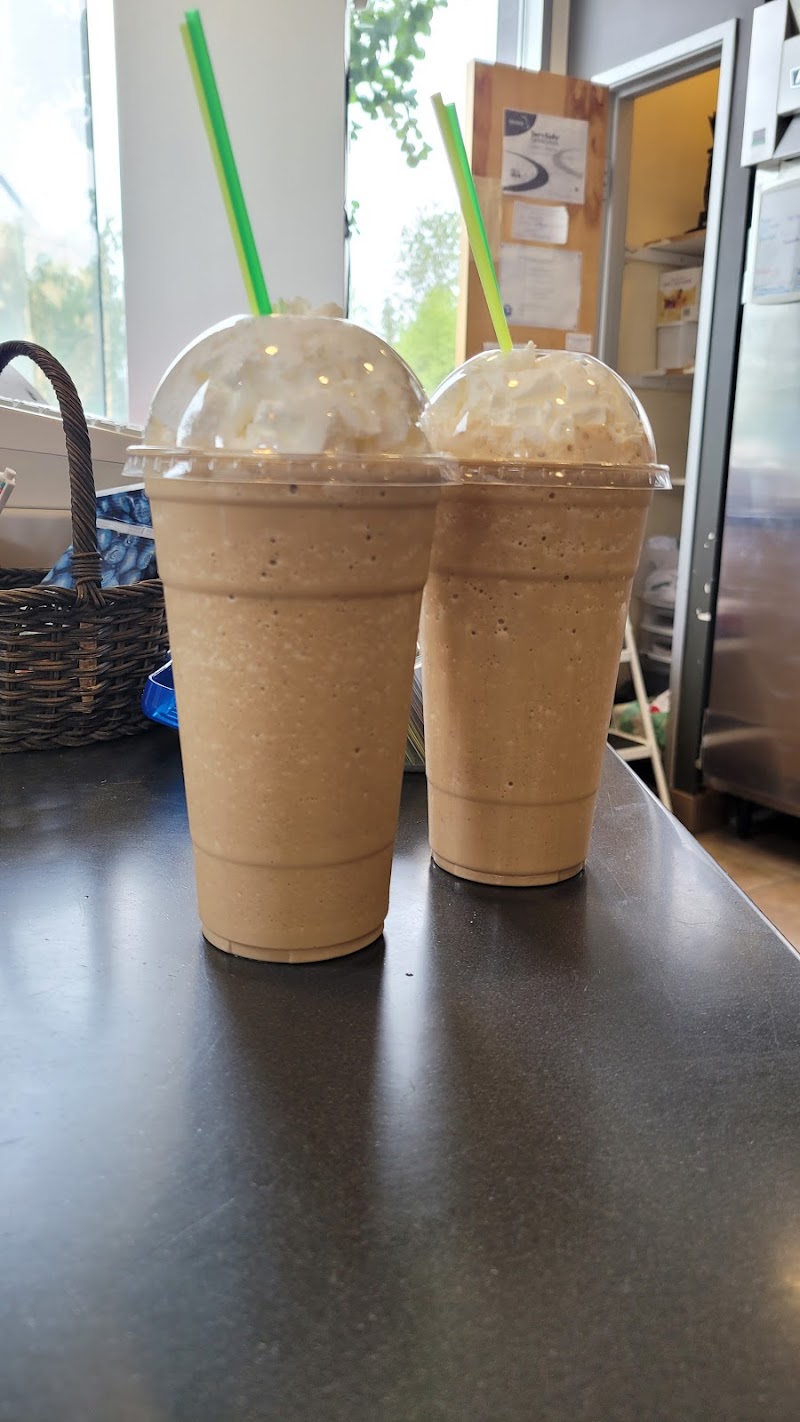 Center Le Point Cafe