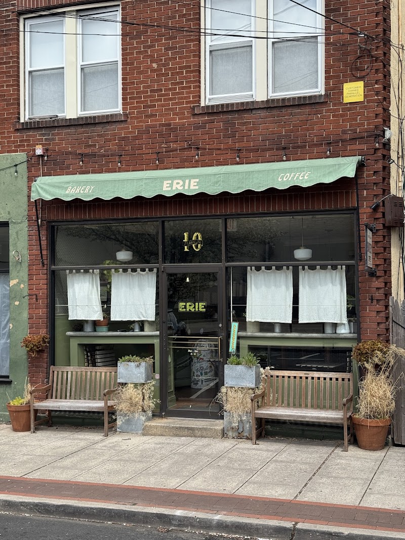 Erie Coffeeshop & Bakery