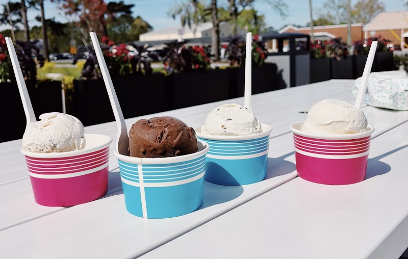 Flurries Shaved Ice and Iced Coffee