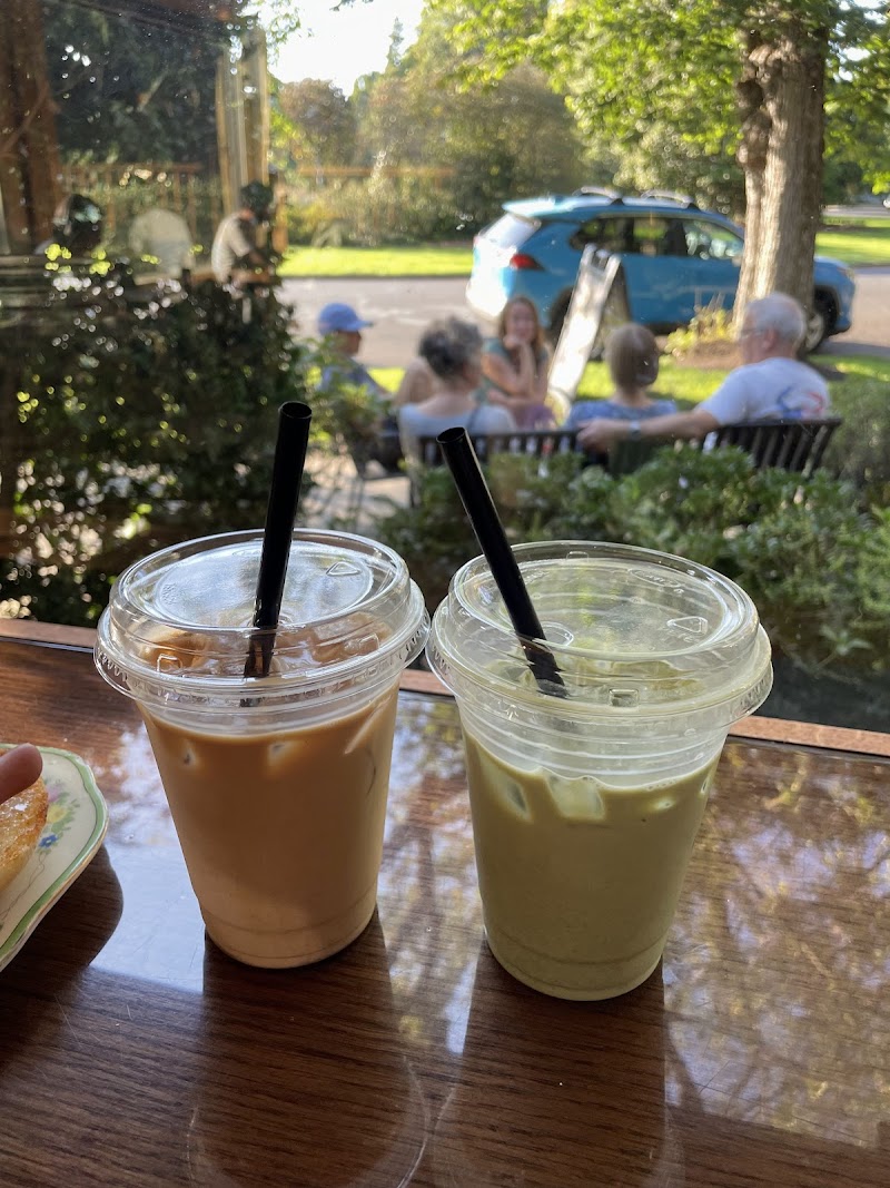 Floyd's Coffeehouse and Wine Bar