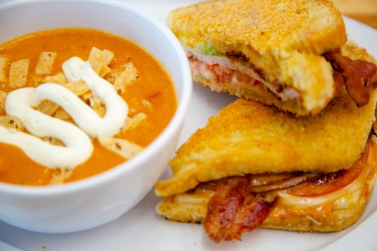 Main Street Cafe & Bakery Des Moines