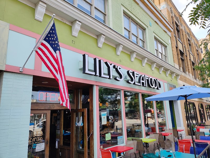 Lily's Seafood Grill & Brewery
