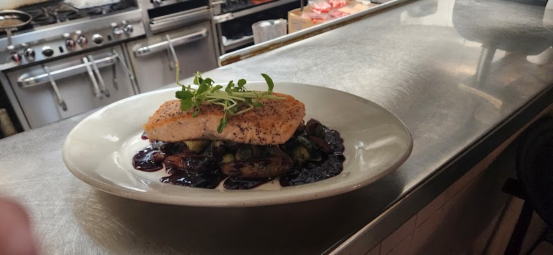 Lily's Seafood Grill & Brewery