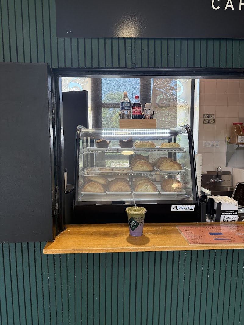 Complimentary Cafe & Co