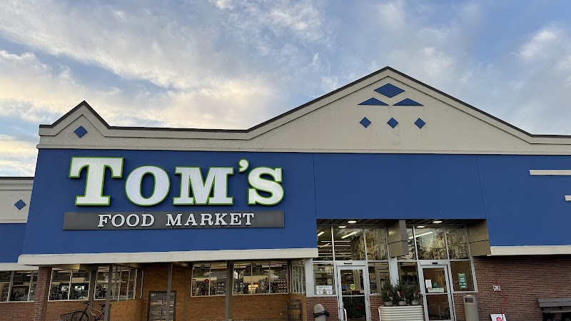 Tom's Food Market