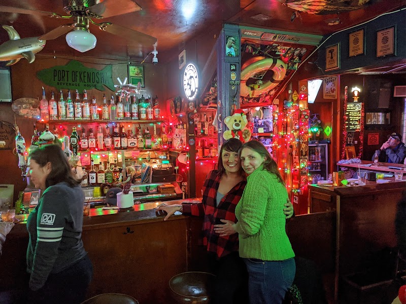 The Port of Kenosha Beverage House