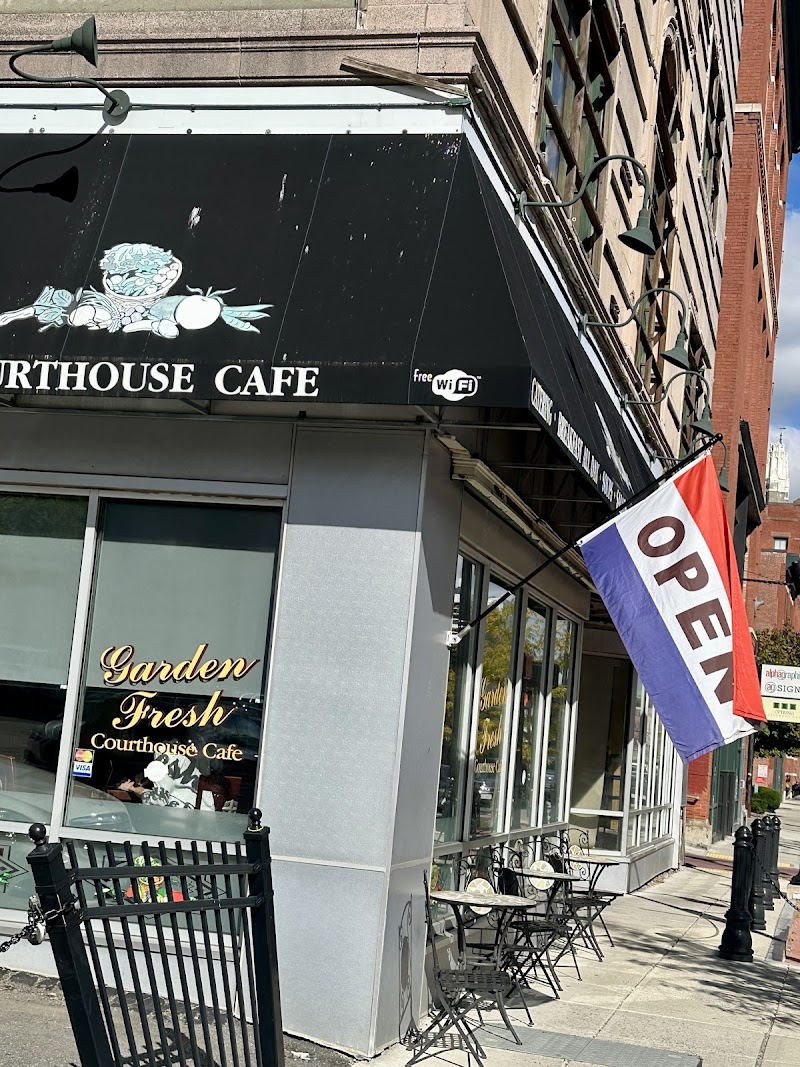 Garden Fresh Courthouse Cafe