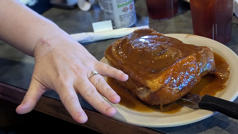 Powder Horn Lounge & Casino