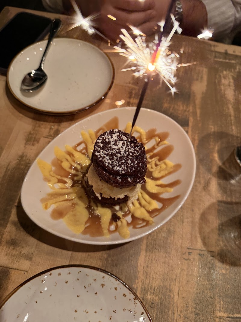 Gather in Jackson Hole for Food & Drink