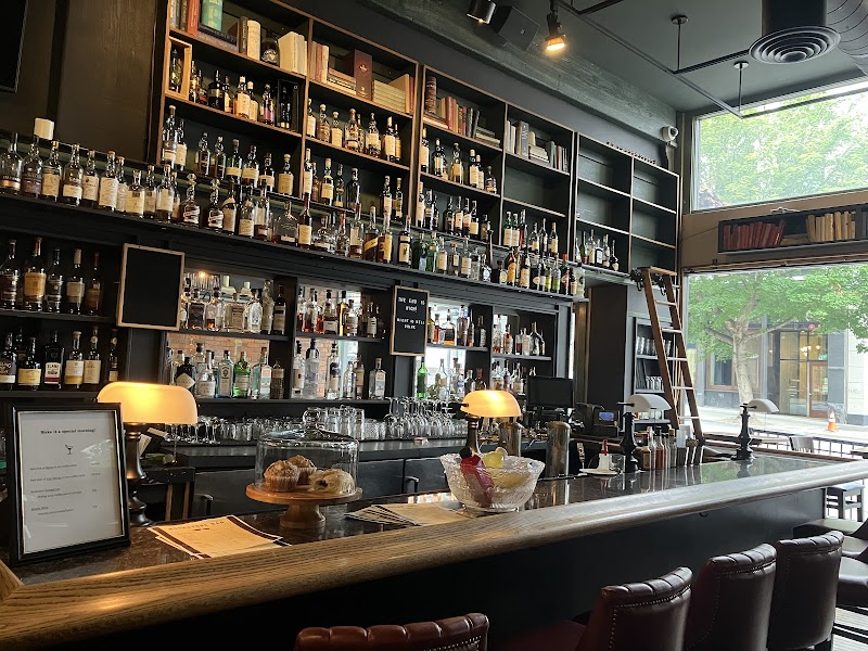 Bookstore Bar & Café