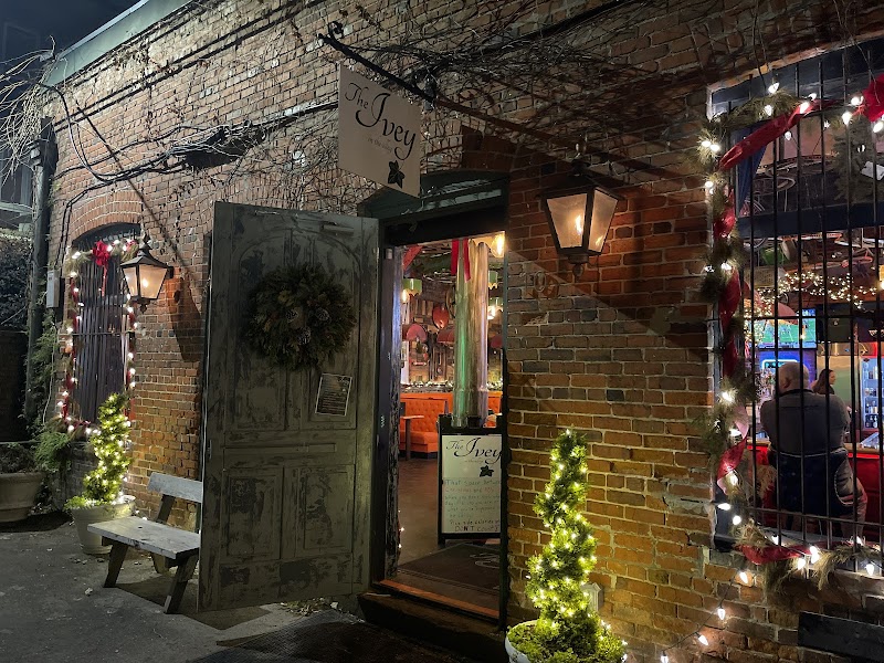 The Ivey in the Alley