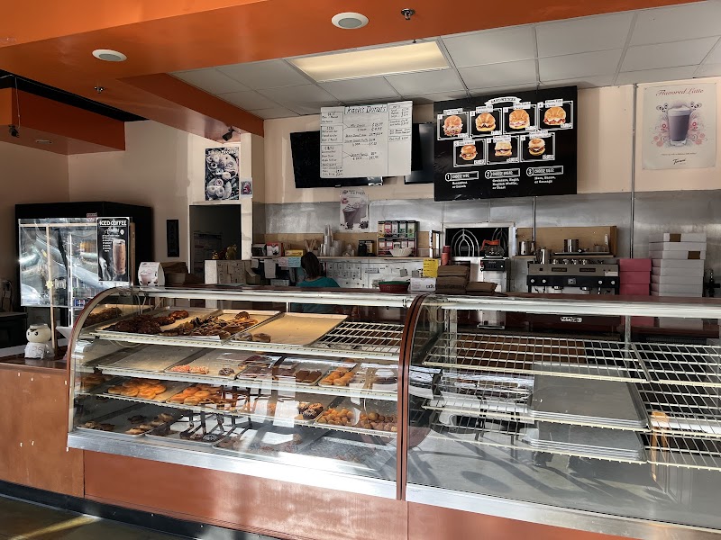 Kacie's Donut Lounge