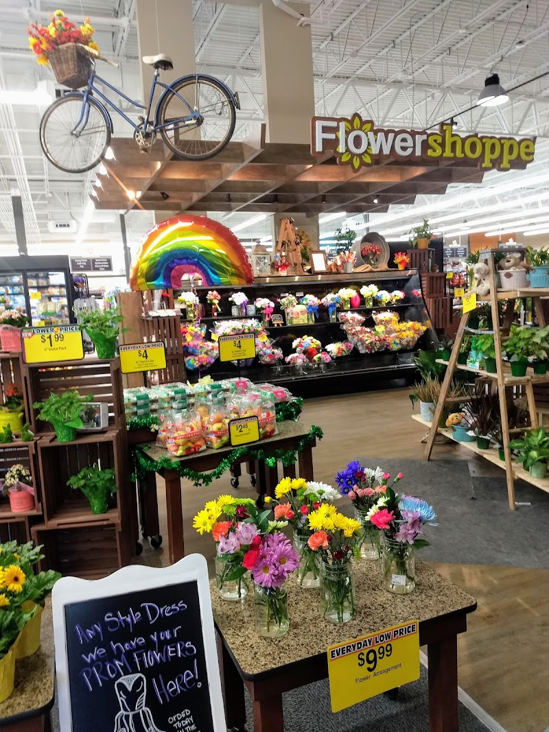 Cash Wise Foods Grocery Store