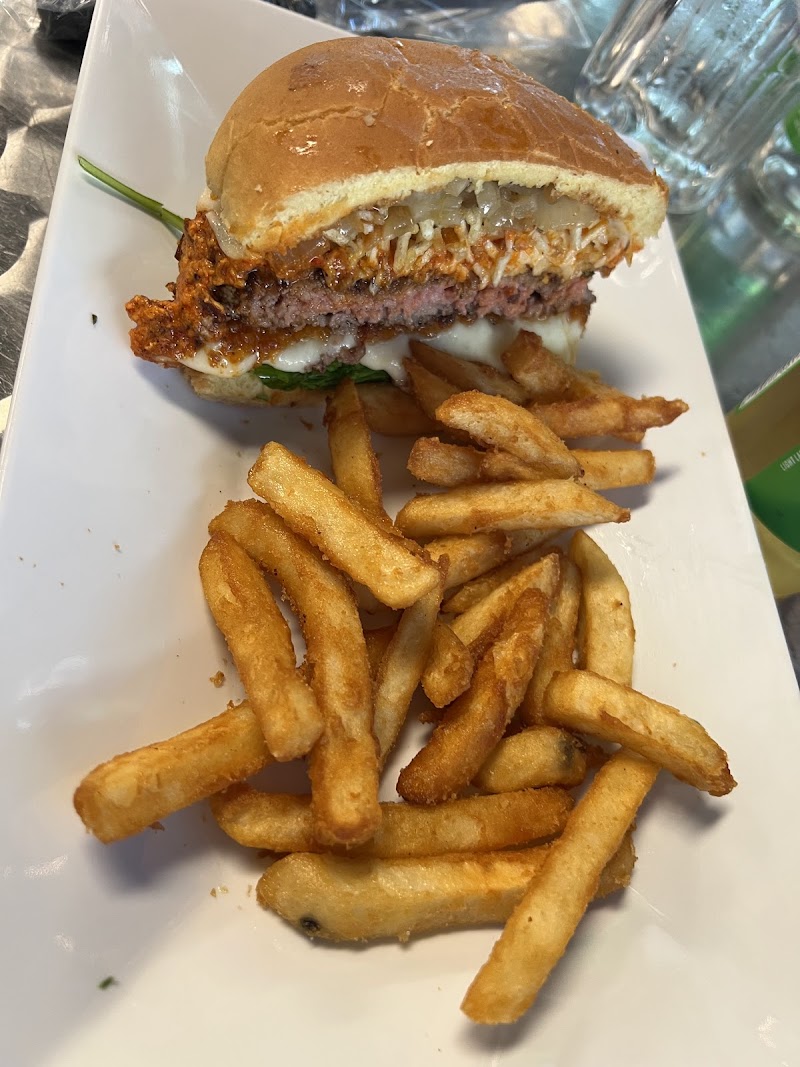 Airport Cafe & Liquors