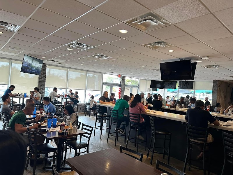 Walter's Coffee Shop by Sergio