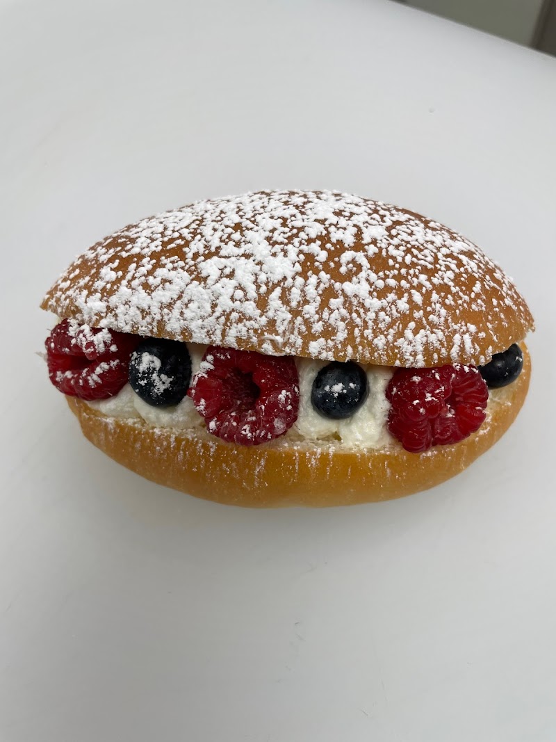 The Loaf Japanese Bakery & Cafe