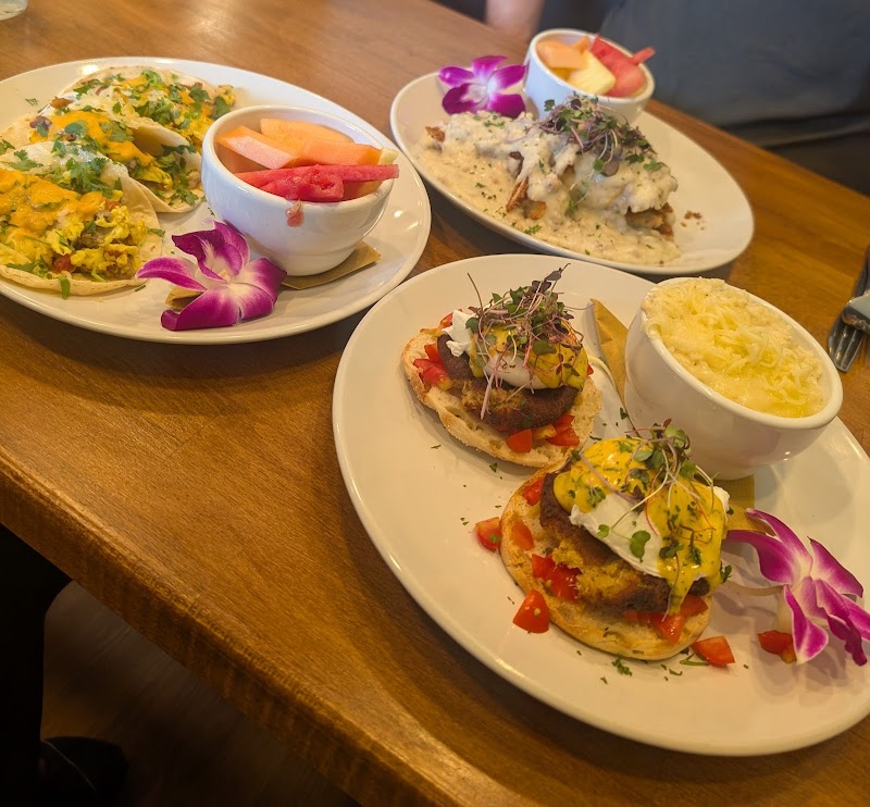 Metropolitan Kitchen & Lounge