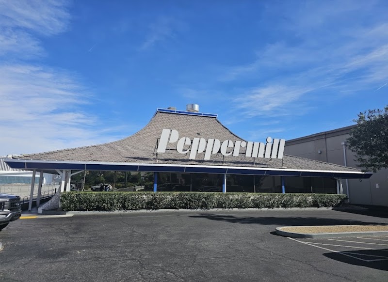 Peppermill Restaurant and Fireside Lounge