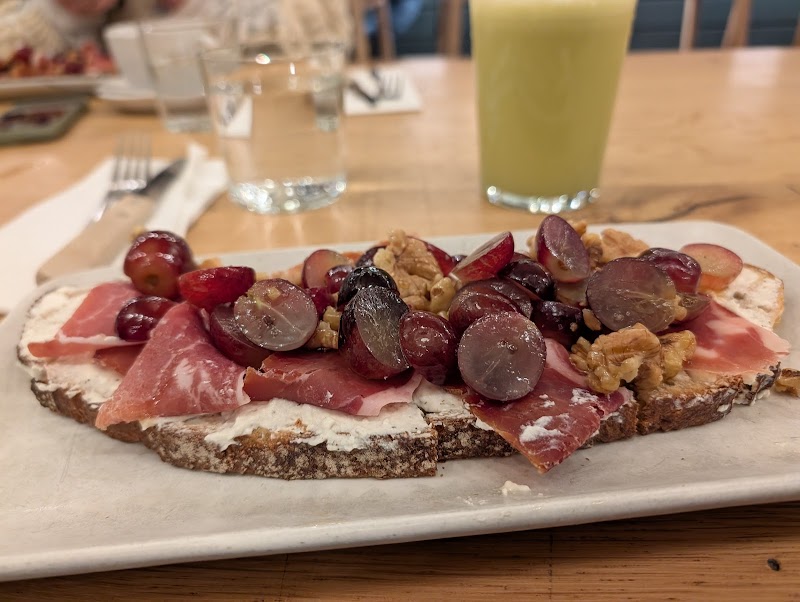 Tartinery Café - Bar | Grand Central