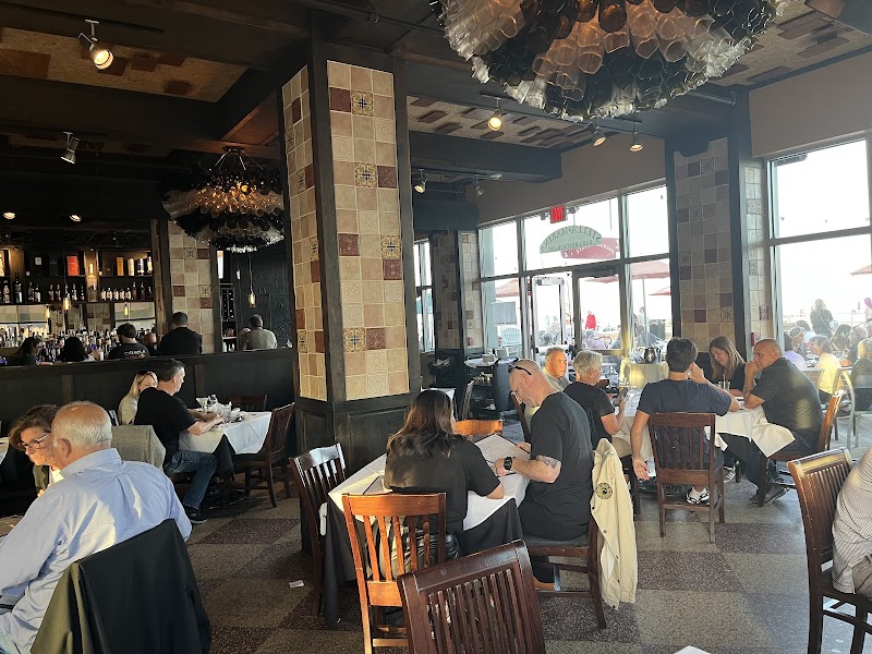 Stella Marina Restaurant & Bar