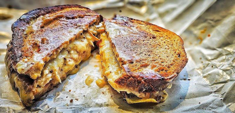 Beecher's Handmade Cheese