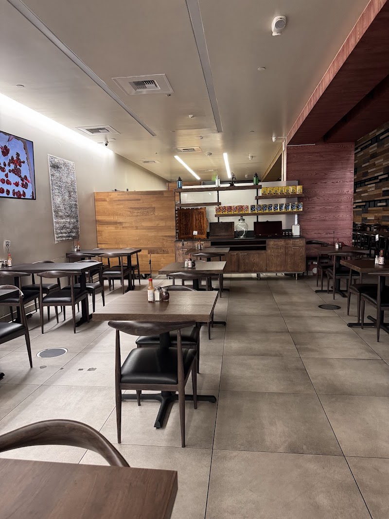 Zytoun Gourmet Mediterranean