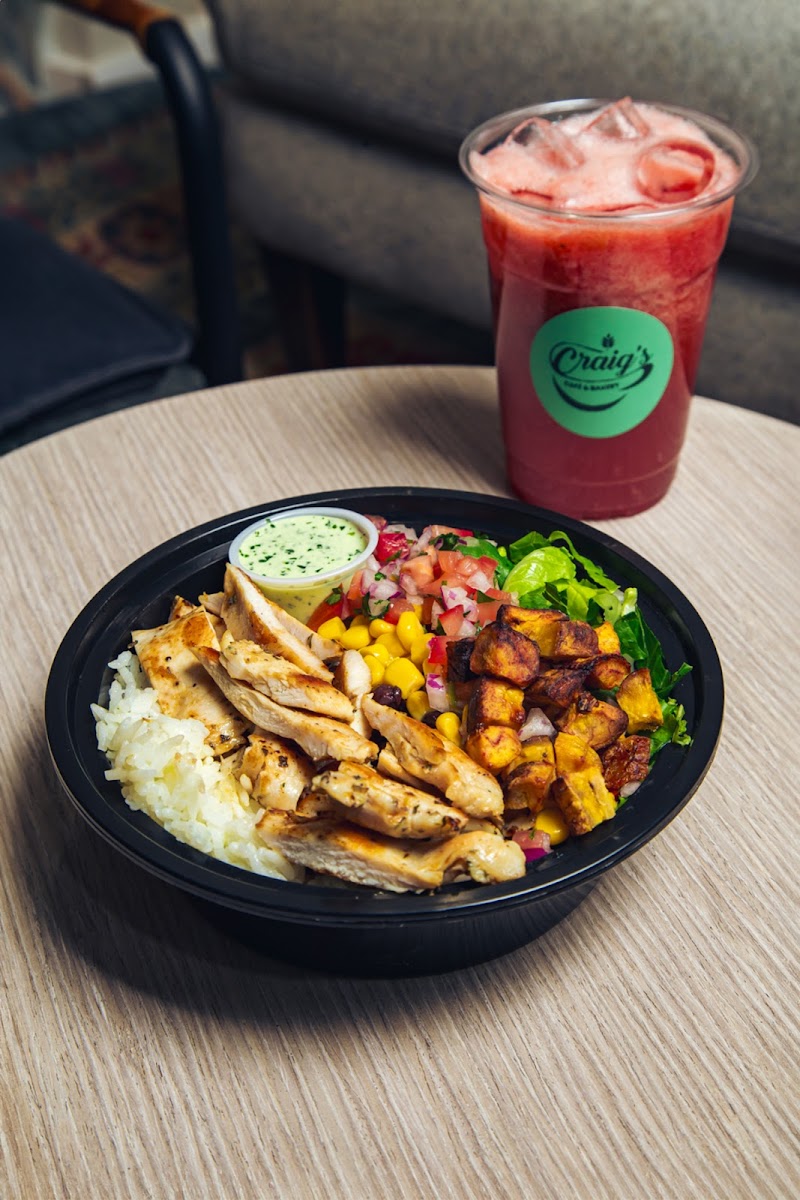 Craig's Cafe and Bakery