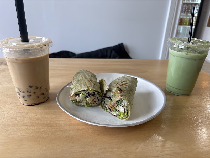 Daisy's Juice Bar & Café