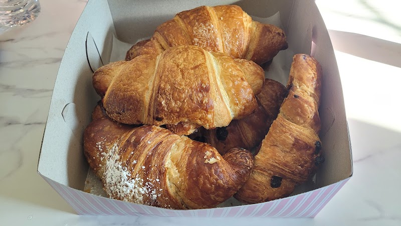 Cafe Des Croissants