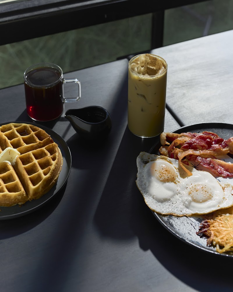 HEX Coffee, Kitchen & Natural Wines