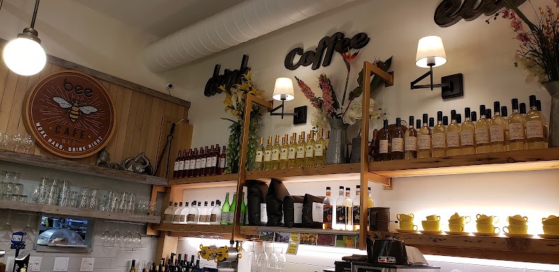 Bee Cafe
