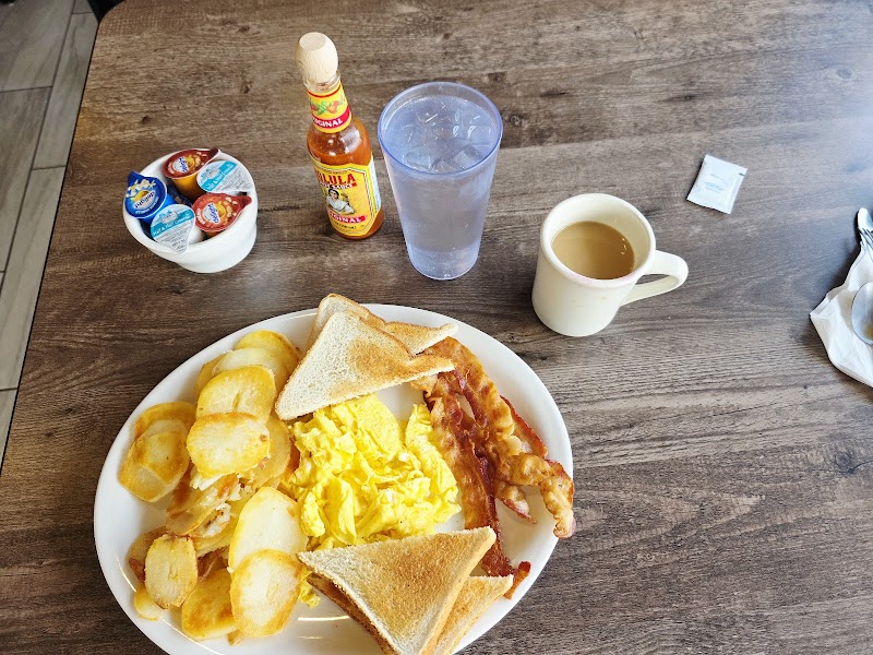 Lala's Cafe and Catering