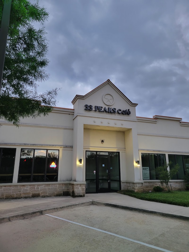 33 Peaks Cafe