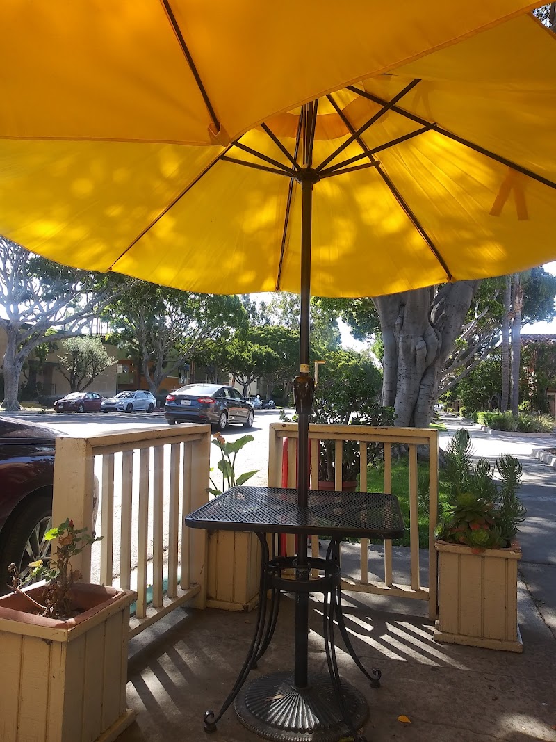 The Spot Cafe & Lounge