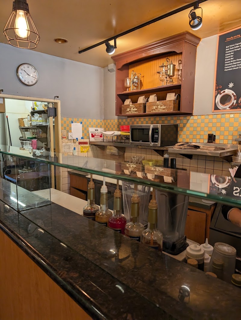 The Spot Cafe & Lounge